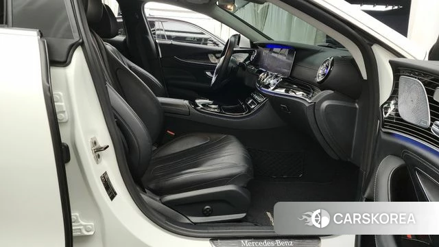 Mercedes-Benz CLS-Class C257 2019 Белый из Кореи, фото 2