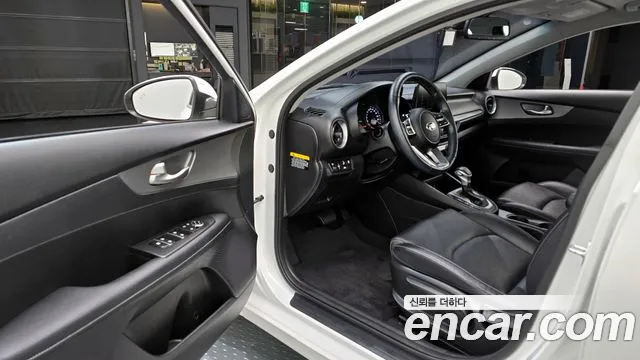 Kia Come New K3 id 2706881 из Кореи 2