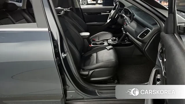 Kia The New Seltos 2023 Серый из Кореи, фото 2