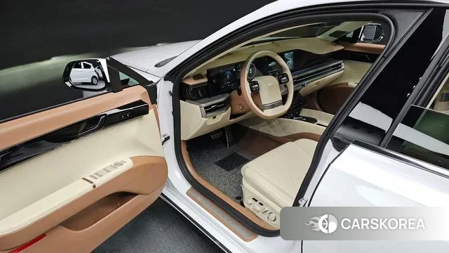 Hyundai Grandeur Hybrid (GN7) 2024 Белый из Кореи, фото 2