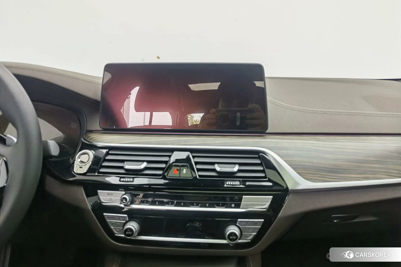 BMW 5 series 2020 Черный из Китая, фото 2
