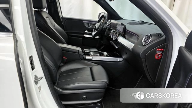 Mercedes-Benz GLB-Class X247 2021 Белый из Кореи, фото 2