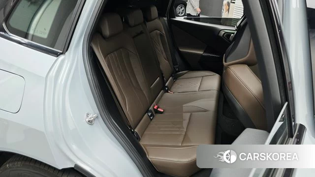 BMW X3 (G45) 2026 Светло-серебряный цвет из Кореи, фото 2