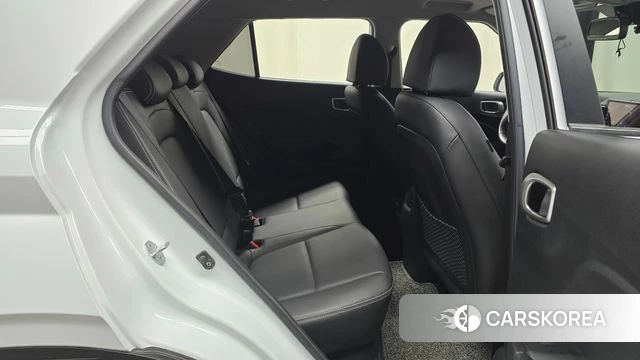 Hyundai Venue 2022 Белый из Кореи, фото 2
