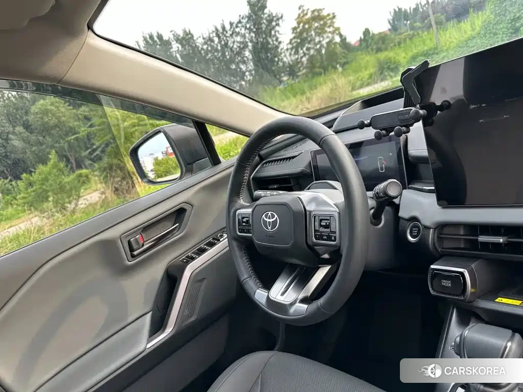 Toyota Wildlander 2026 Черный из Китая, фото 2