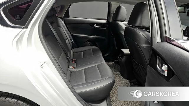 Kia Come New K3 2018 Серебряный из Кореи, фото 2
