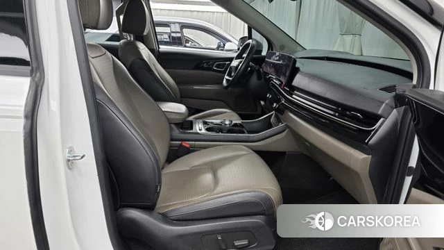 Kia The New Carnival 4th Generation 2024 Белый из Кореи, фото 2