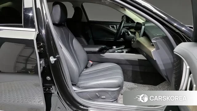 Kia K8 2023 Черный из Кореи, фото 2