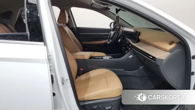 Hyundai Sonata D Edge (DN8) 2023 Белый из Кореи, фото 2