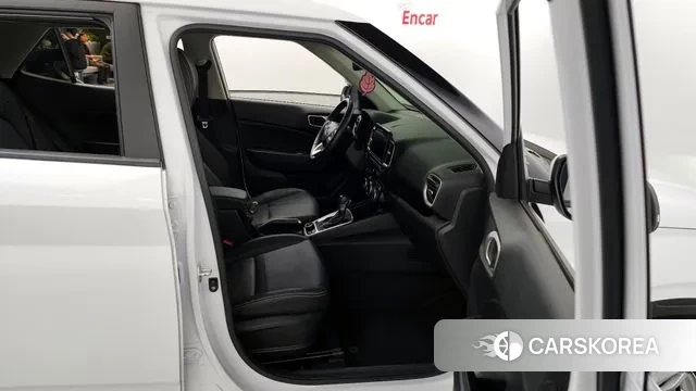 Hyundai Venue 2021 Белый из Кореи, фото 2