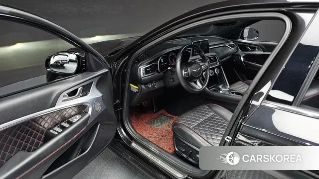 Genesis G70 2019 Черный из Кореи, фото 2