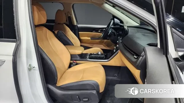 Kia Carnival 4th generation 2022 Белый из Кореи, фото 2