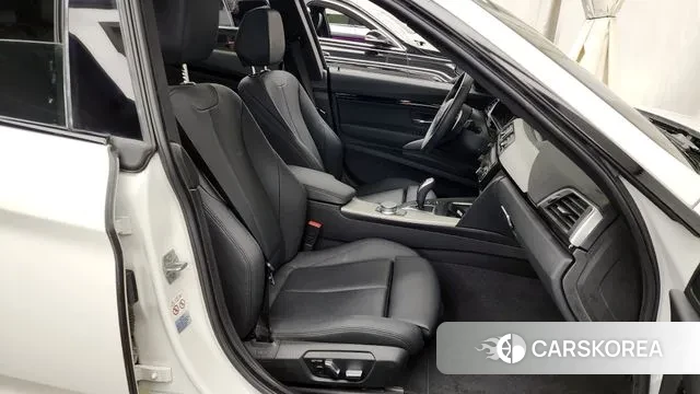 BMW 3 Series GT (F34) 2020 Белый из Кореи, фото 2