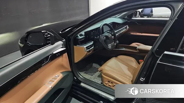 Hyundai Grandeur Hybrid (GN7) 2023 Черный из Кореи, фото 2