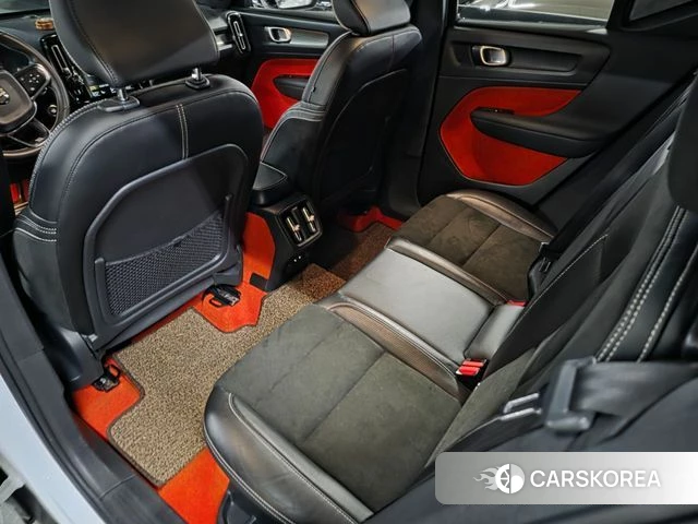 Volvo XC40 2018 Белый из Кореи, фото 2