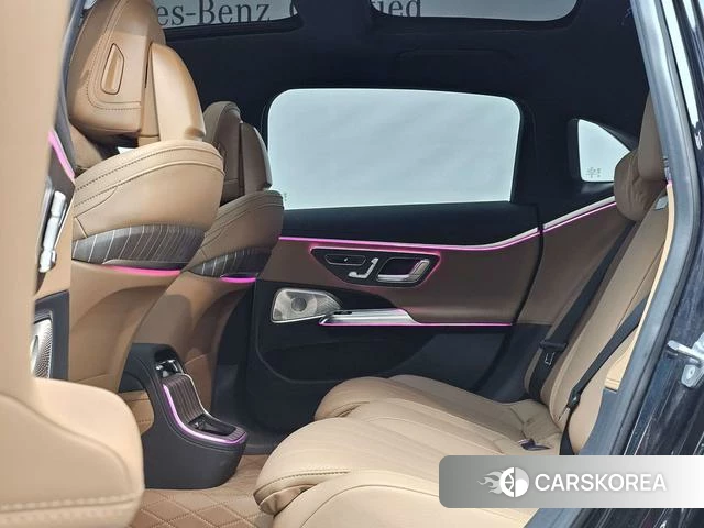 Mercedes-Benz E-class 2024 Черный из Китая, фото 2