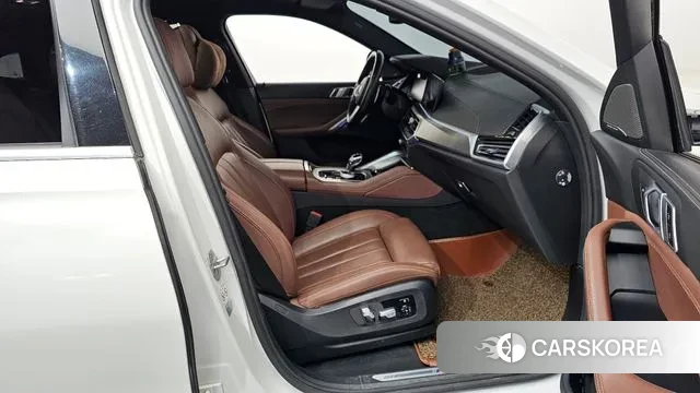 BMW X6 (G06) 2020 Белый из Кореи, фото 2