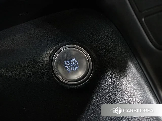 Hyundai Staria 2022 Белый из Кореи, фото 2