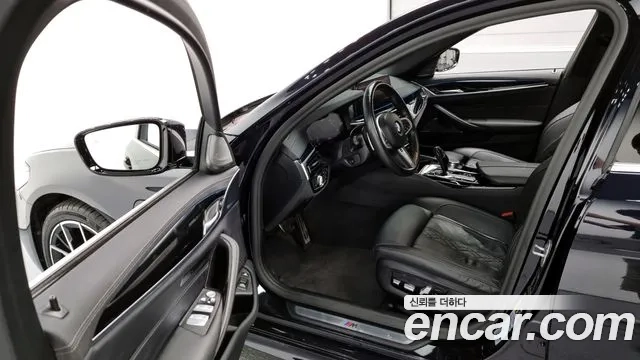 BMW 5 Series (G30) 2021 Черный из Кореи, фото 2