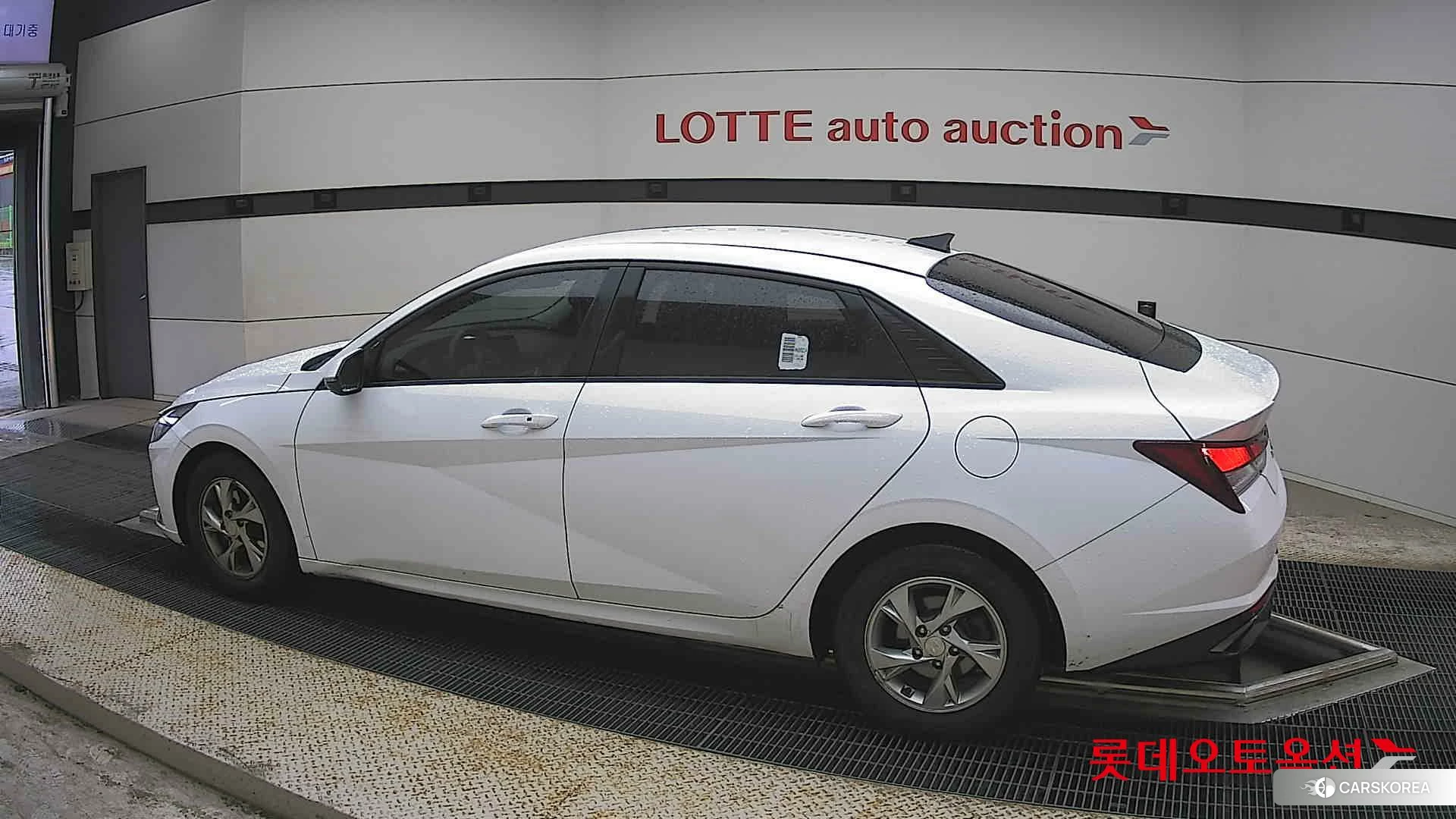 Hyundai Avante 2021 Белый из Кореи, фото 2