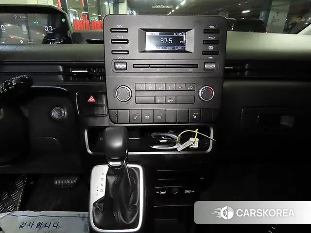 Hyundai Staria 2024 Серебристо-серый из Кореи, фото 2