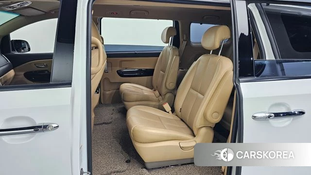 Kia The New Carnival 2019 Белый из Кореи, фото 2