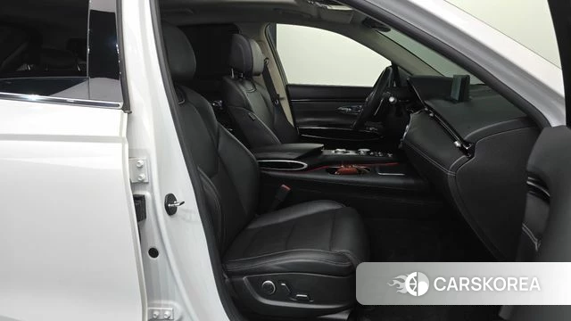 Genesis GV70 2021 Белый из Кореи, фото 2