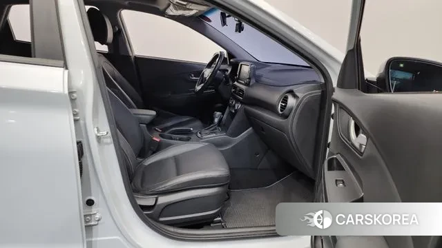 Hyundai Kona 2018 Белый из Кореи, фото 2