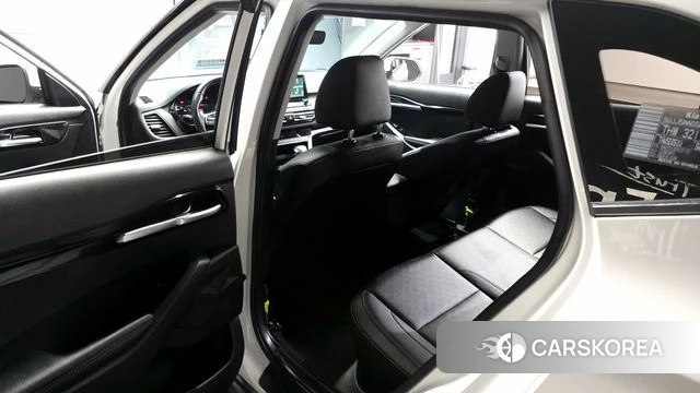 Kia Seltos 2022 Белый из Кореи, фото 2