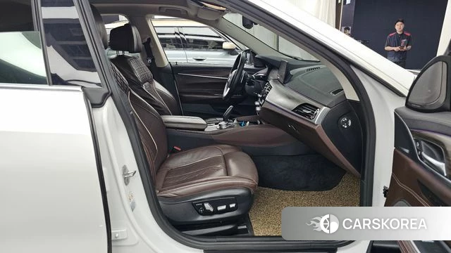 BMW 6 Series GT (G32) 2020 Белый из Кореи, фото 2