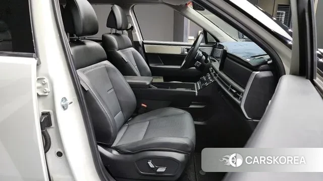 Hyundai Santa Fe (MX5) 2024 Жемчужный цвет из Кореи, фото 2