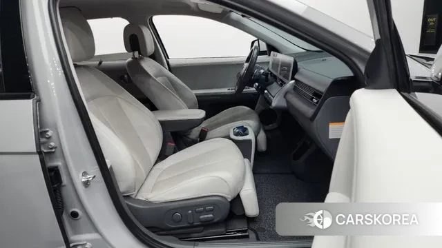 Hyundai Ionic 5 2021 Серебристо-серый из Кореи, фото 2