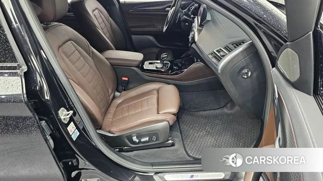 BMW X4 (G02) 2023 Черный из Кореи, фото 2