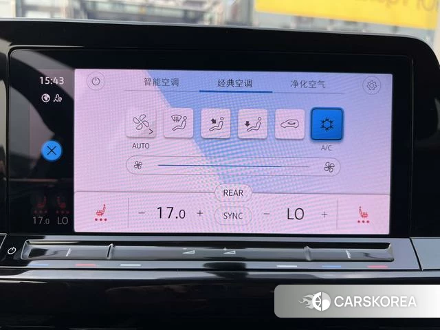 Volkswagen Golf 2024 Белый из Китая, фото 2