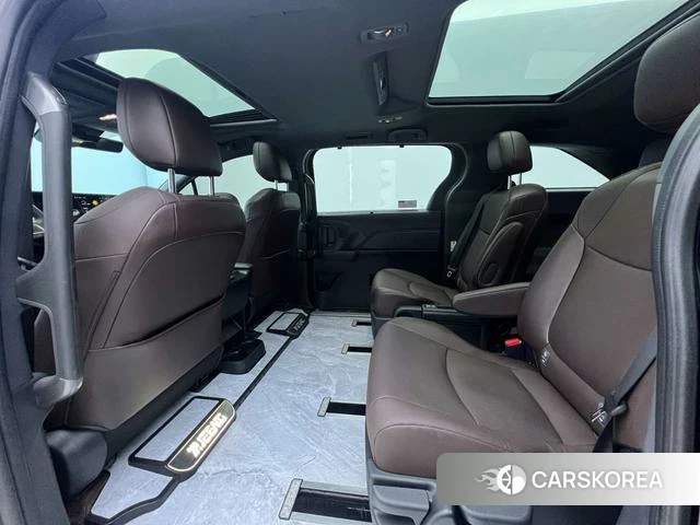 Toyota Grevia 2025 Черный из Китая, фото 2