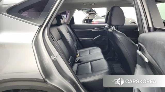 Kia Seltos 2019 Серебряный из Кореи, фото 2