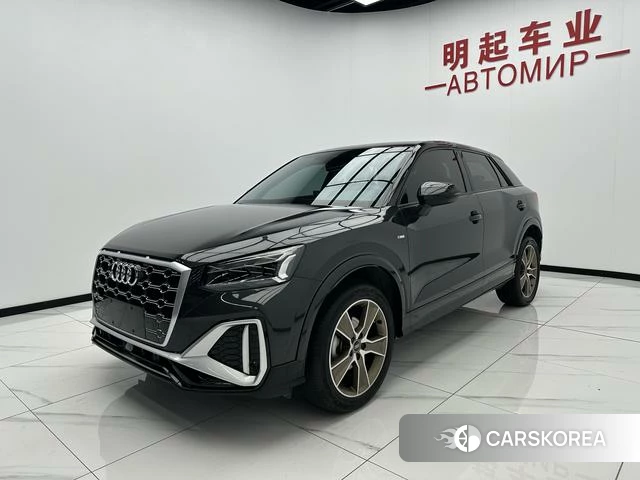 Audi Q2L 2022 Черный из Китая, фото 2