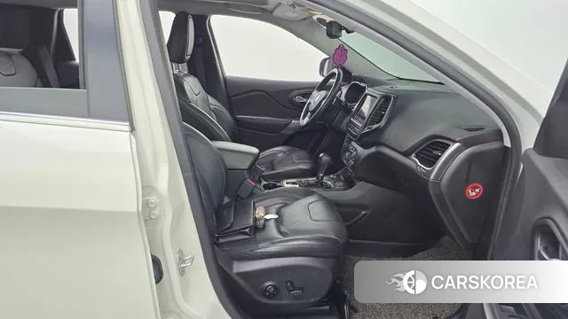 Jeep Cherokee (KL) 2018 Белый из Кореи, фото 2