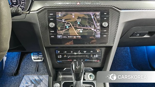 Volkswagen Arteon 2019 Серебристо-серый из Кореи, фото 2