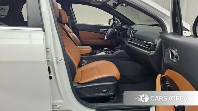 Kia Sportage 5th Generation 2022 Белый из Кореи, фото 2