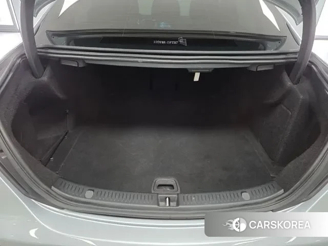 Mercedes-Benz E-Class W213 2022 Серебряный из Кореи, фото 2