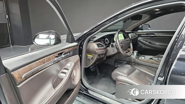 Genesis G90 2021 Черный из Кореи, фото 2