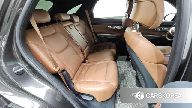 Genesis GV70 2024 Серый из Кореи, фото 2