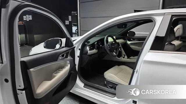 Genesis The New G70 2022 Белый из Кореи, фото 2