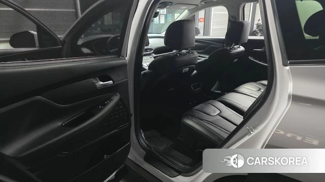 Hyundai The New Santa Fe 2022 Серебристо-серый из Кореи, фото 2