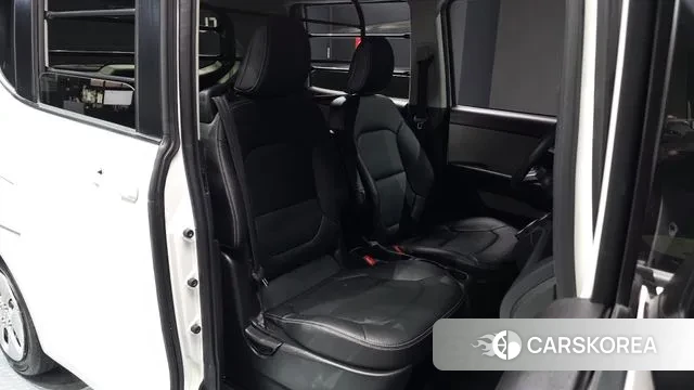 Kia The New Kia Ray 2023 Белый из Кореи, фото 2