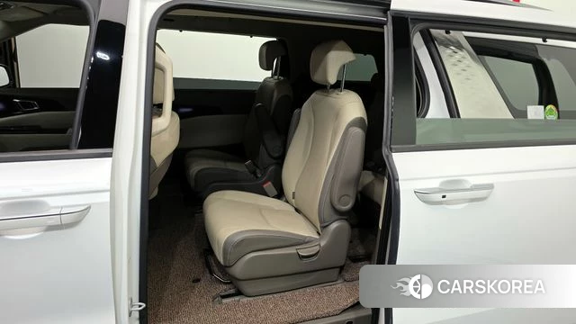 Kia Carnival 4th generation 2023 Белый из Кореи, фото 2