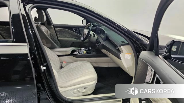 Kia K8 Hybrid 2022 Черный из Кореи, фото 2