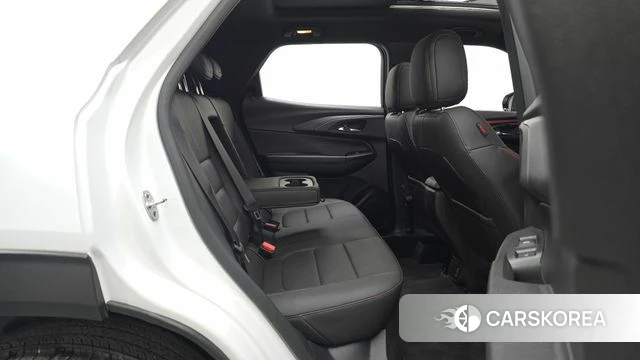 Chevrolet (GM Daewoo) The New Trail Blazer 2025 Белый из Кореи, фото 2