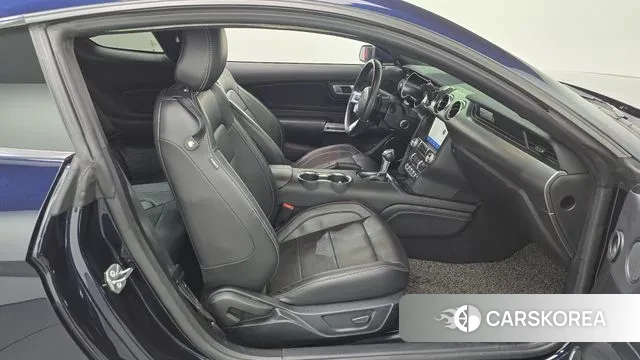 Ford Mustang 2021 Синий из Кореи, фото 2